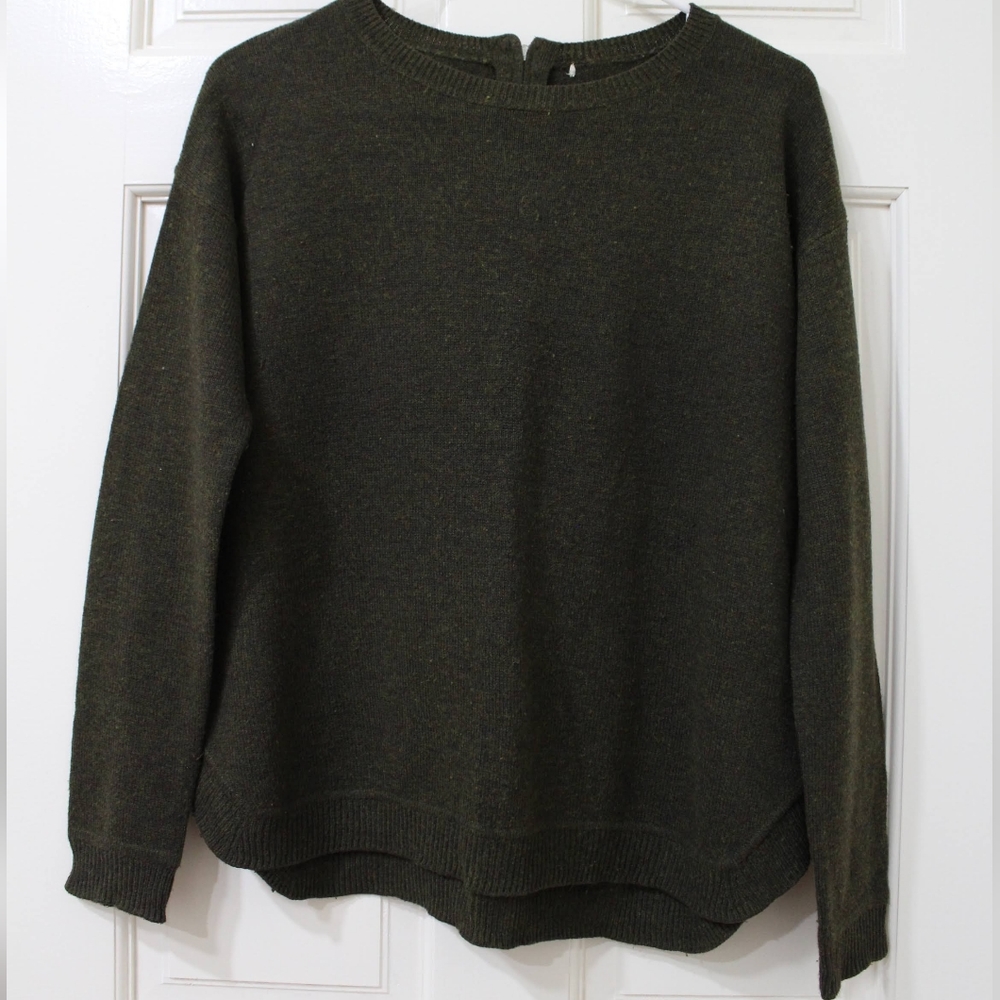 H&M Olive Green Sweater (S)